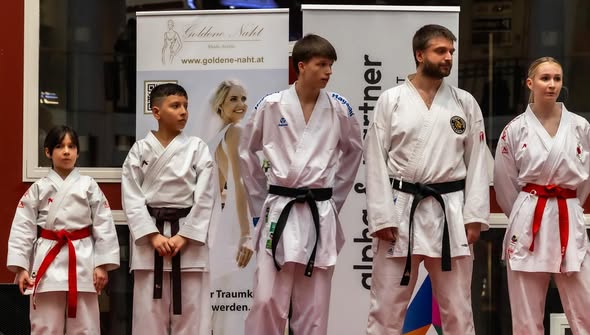 Karate-Vorführung in der Lugner City – Rebels Karateclub Wien live 1