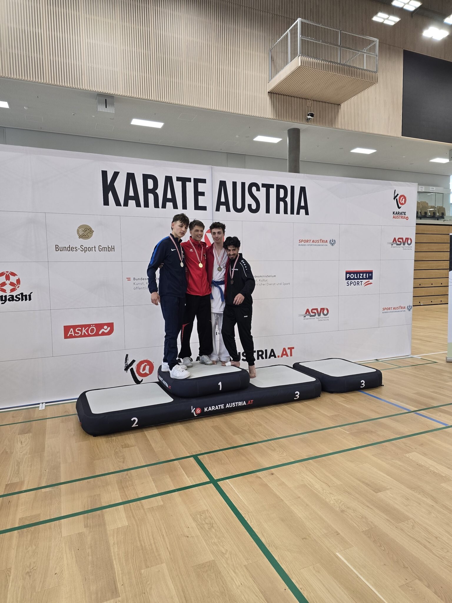 Gold, Silber und Bronze – Fünf Medaillen bei der Karate-Staatsmeisterschaft 2026 29