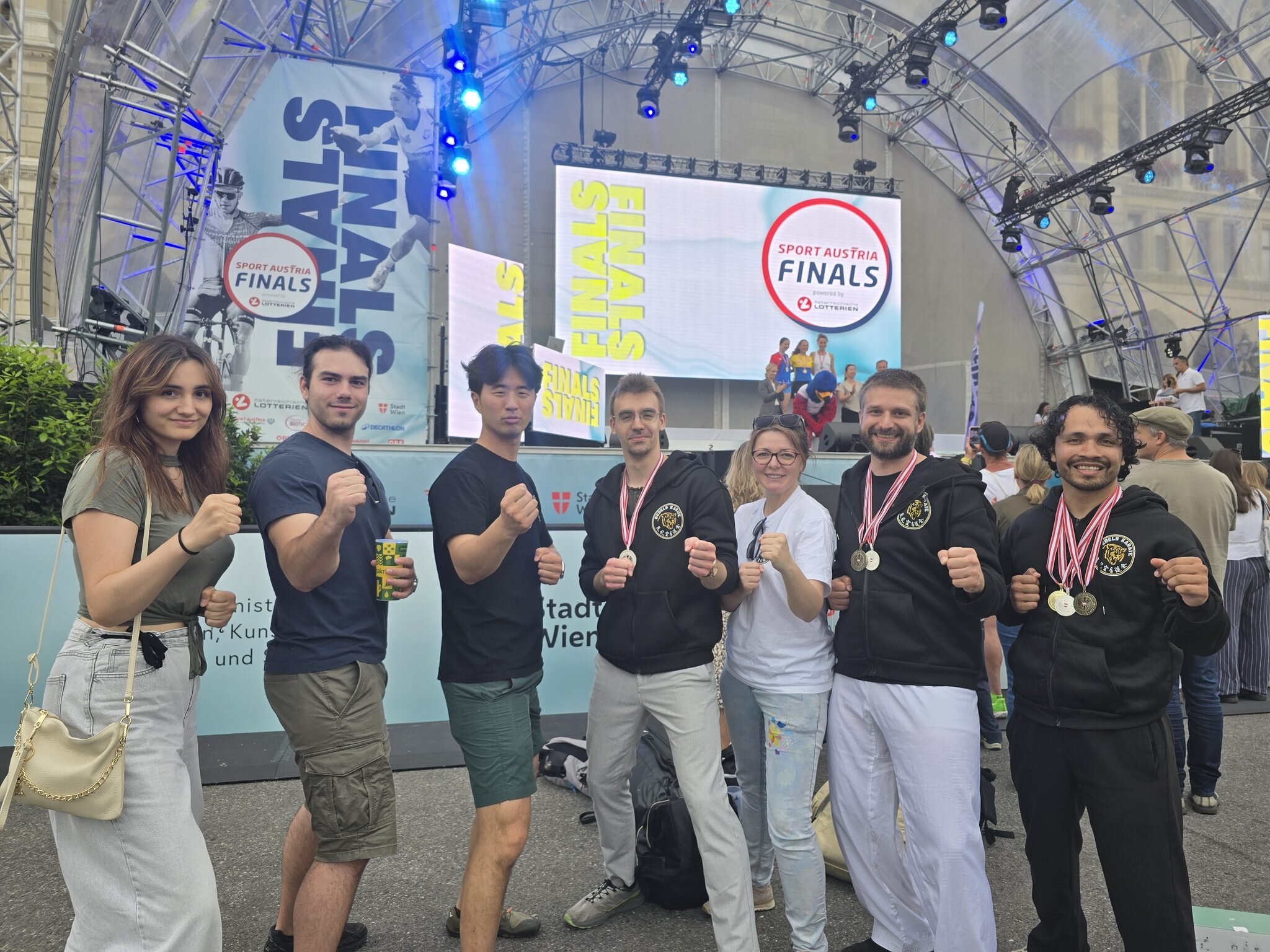 Gold, Silber und Bronze – Fünf Medaillen bei der Karate-Staatsmeisterschaft 2026 54